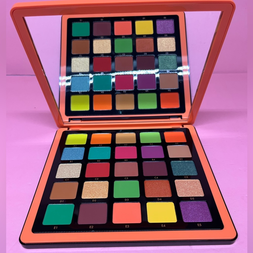 Anastasia Beverly Hills Norvina collection pallet - Picture 4 of 7